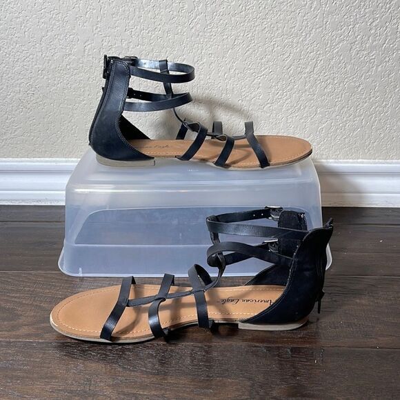 AMERICAN EAGLE BLACK SANDAL SIZE 9 - Picture 1 of 9